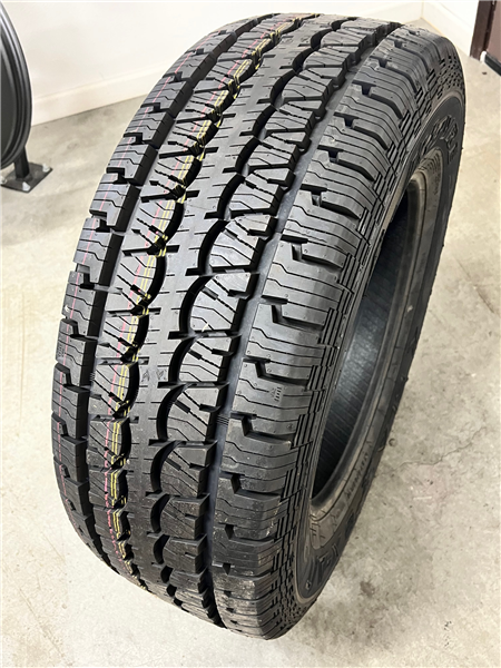 LT245/75R16 10PR JK TYRE BLAZZE X-AT 120/116R BSW