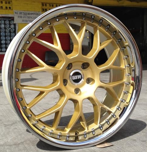 REDLINE-101 GOLD/STAINLESS STEEL LIP 20X8.5 5X112+17 **STAGGERED ONLY**