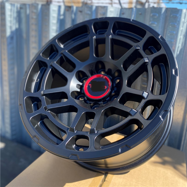 TR-6 MATTE BLACK 17X8.0 6X5.5 +5 +106.1